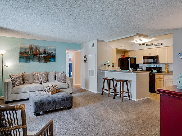 3 Bedroom - 3 Bed / 2 Bath - 1,081 Sq.Ft.