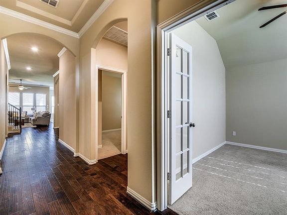 3rd image of 2309 Prospect Park Ln