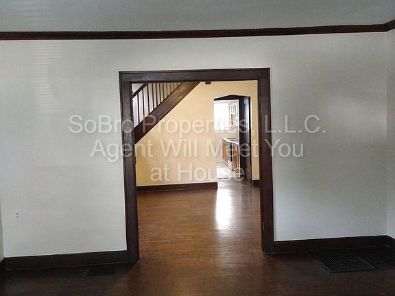 5th image of 3817 Carrollton Ave
