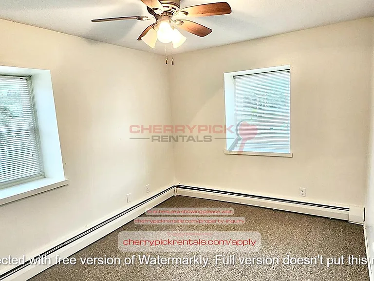 2534 Avenue A #11 — Photo 12