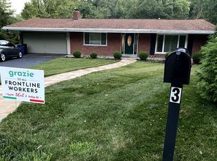 3 Seawood Ct, Saint Louis, MO 63146