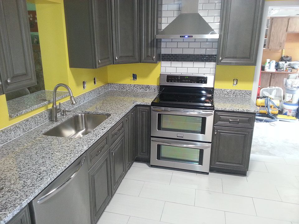 1st image of 403 67th Avenue Dr W