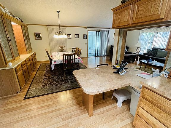 3rd image of 469 Bark Cir