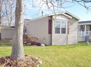 49544 Au Lac Dr E, Chesterfield, MI 48051