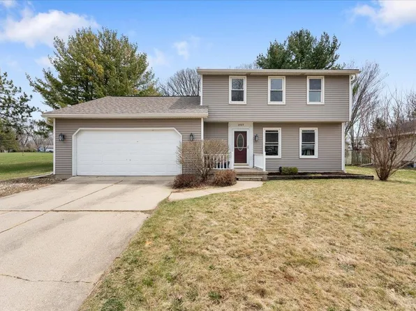 2505 S Whitney Way, Fitchburg, WI 53719