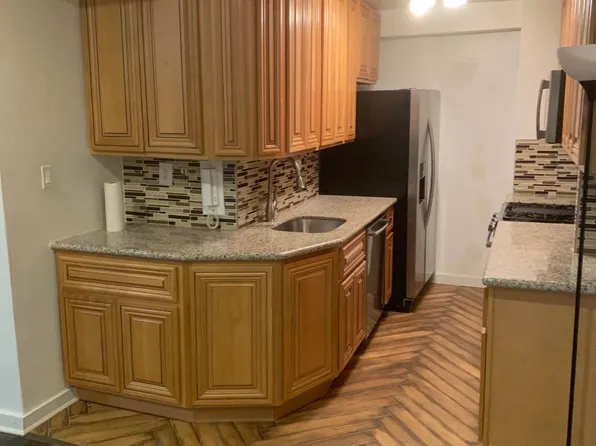720 East 31st Street image 1 of 11