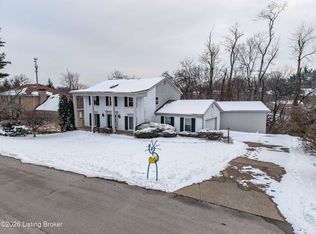 5206 Moccasin Trl, Indian Hills, KY 40207