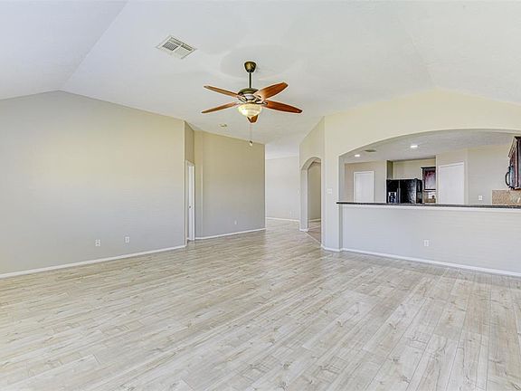 4th image of 8738 Sorrel Meadows Dr