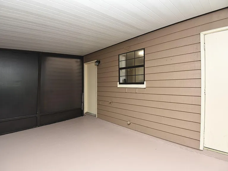 5462 Bracken Ct — Photo 25