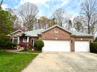 10521 Sycamore Club Dr, Mint Hill, NC 28227