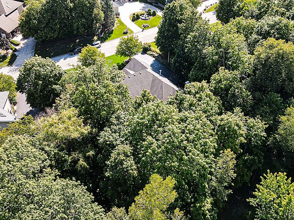 5th image of 20612 Abbey Dr