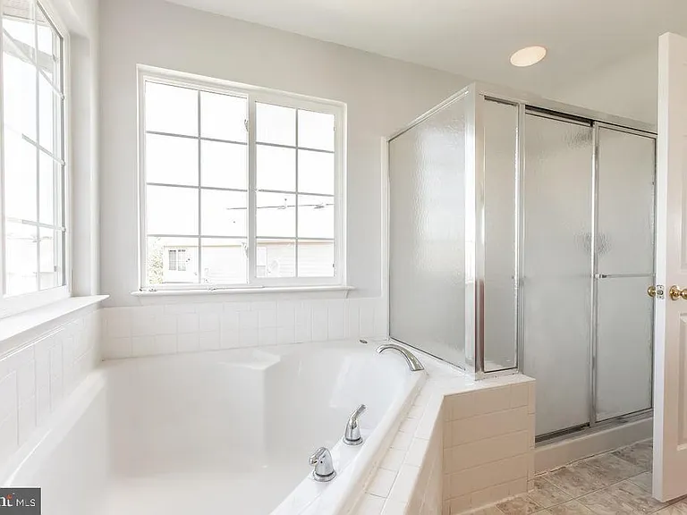 12075 Serenity Pl — Photo 36