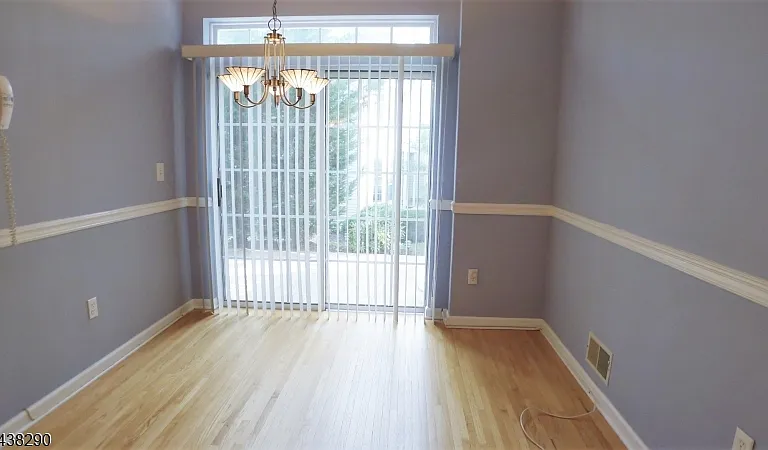 49 Wildflower Ln — Photo 11