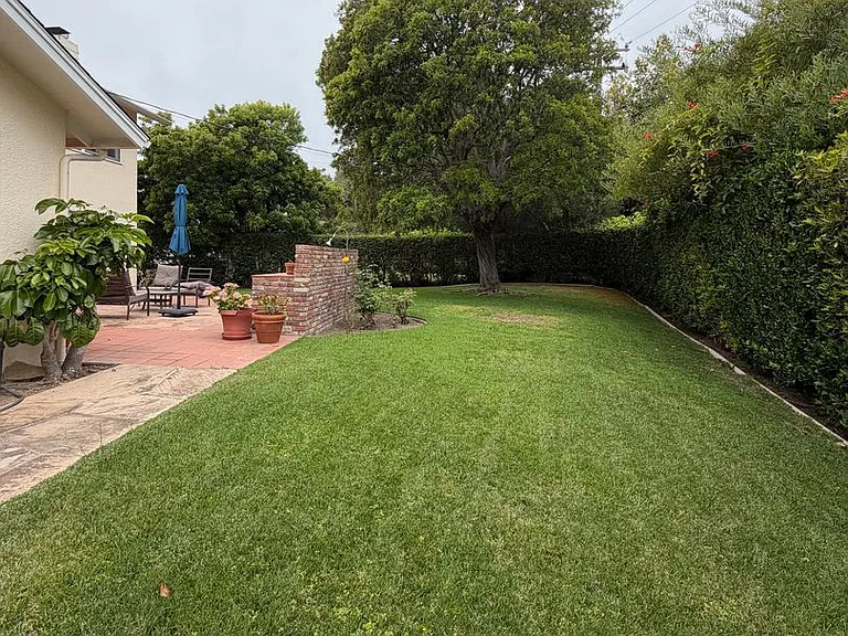 36 Augusta Ln — Photo 20
