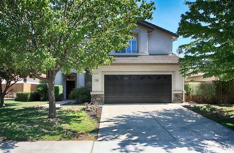 1st image of 1340 Walden Dr