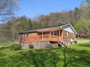 1228 Lofty Heights Rd, Clay City, KY 40312