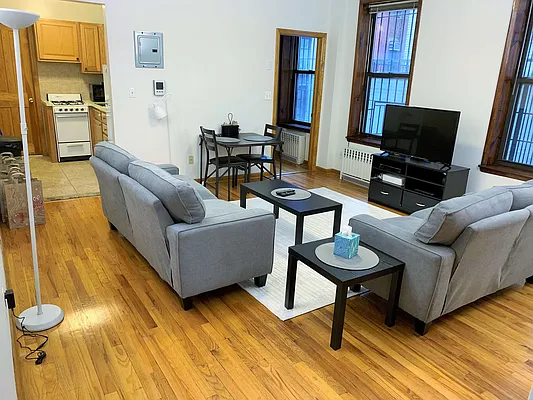 Rented by Joe Gotham LTD | media 24