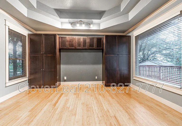 1025 Flaming Oak Dr — Photo 25