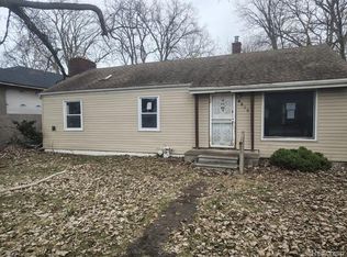 6299 Hunt St, Romulus, MI 48174