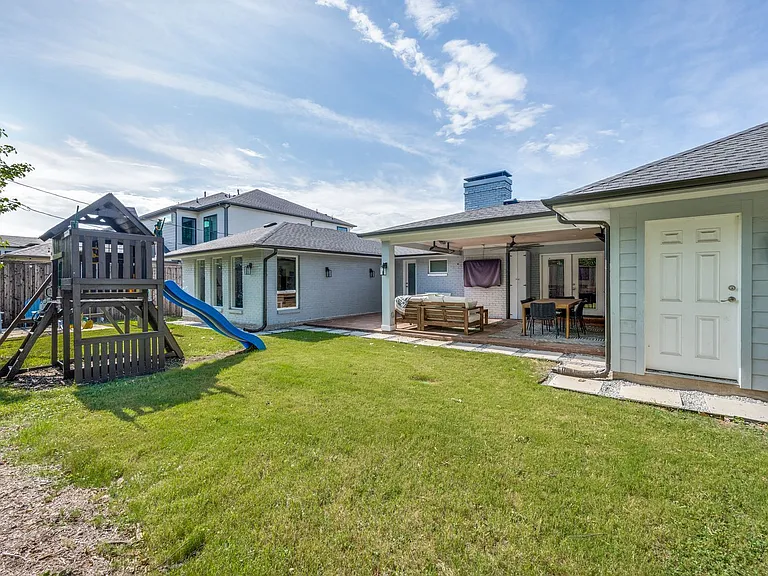 3619 Merrell Rd — Photo 24