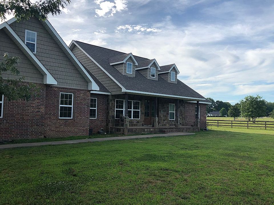 1st image of 60 Mustang Ln