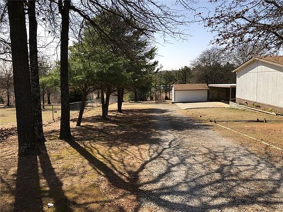 2nd image of 9409 Sleepy Hollow Dr