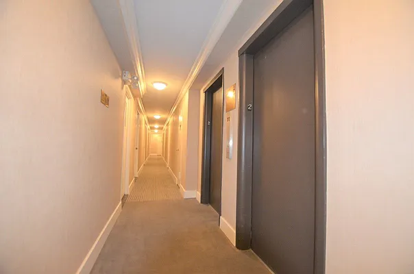 Rented by Manhattan Realty Group | media 6