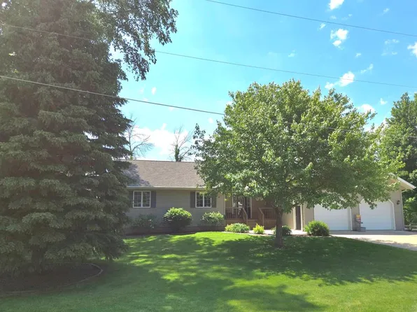 2048 Westwood Dr, Fort Dodge, IA 50501