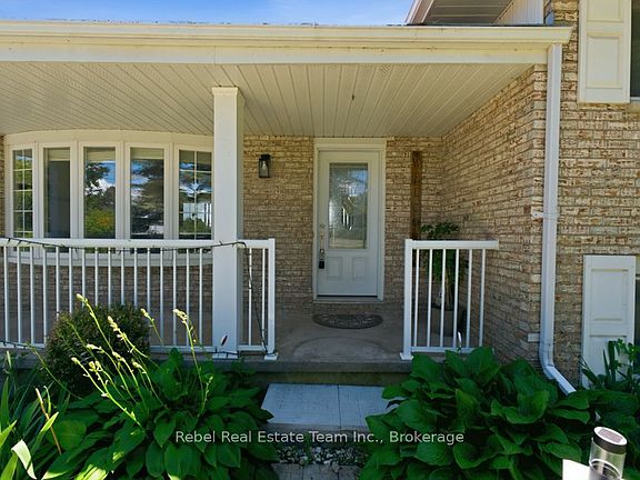3rd image of 615 Hamilton Rd