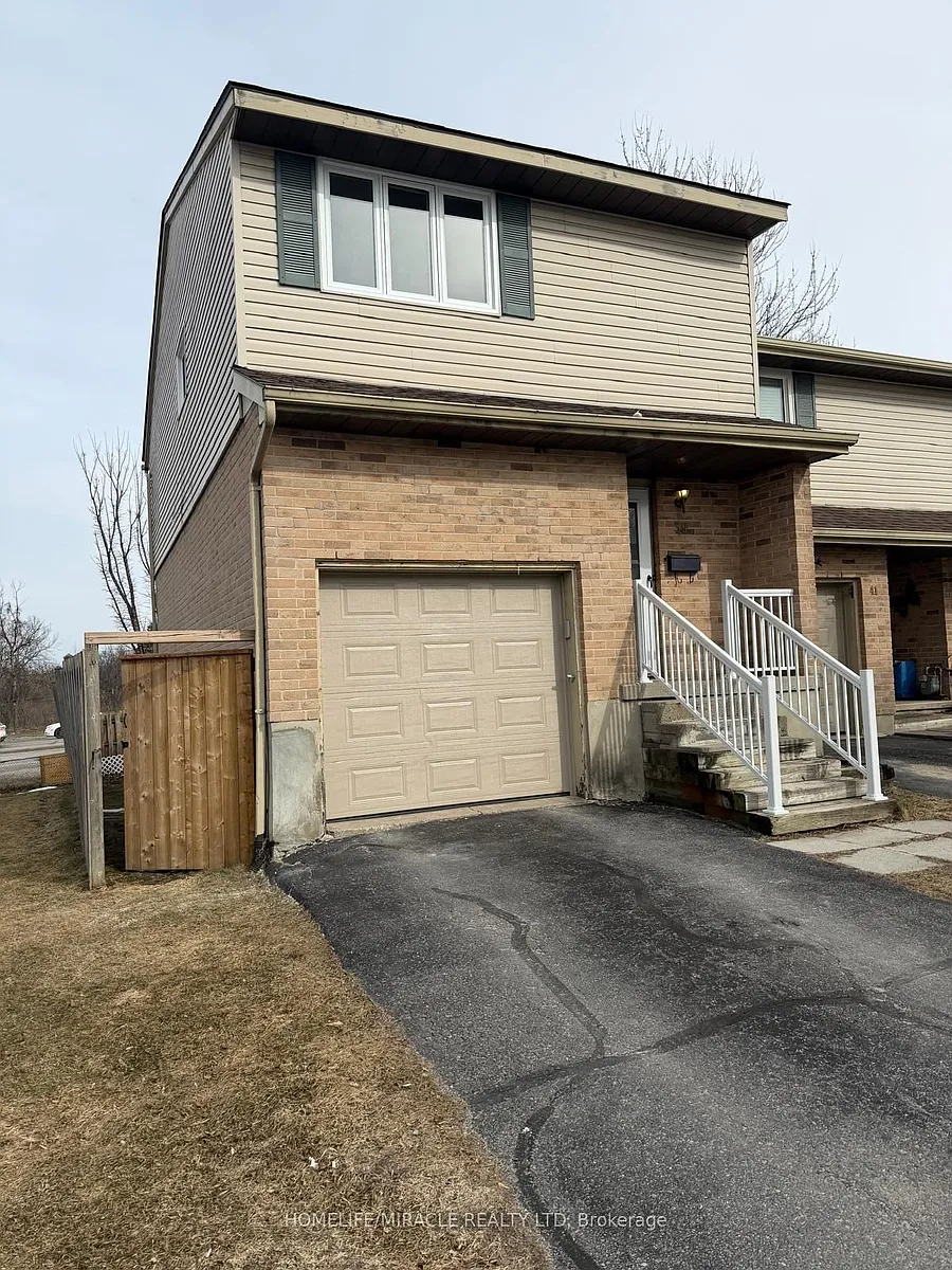 Building Photo - 39 Coventry Cres