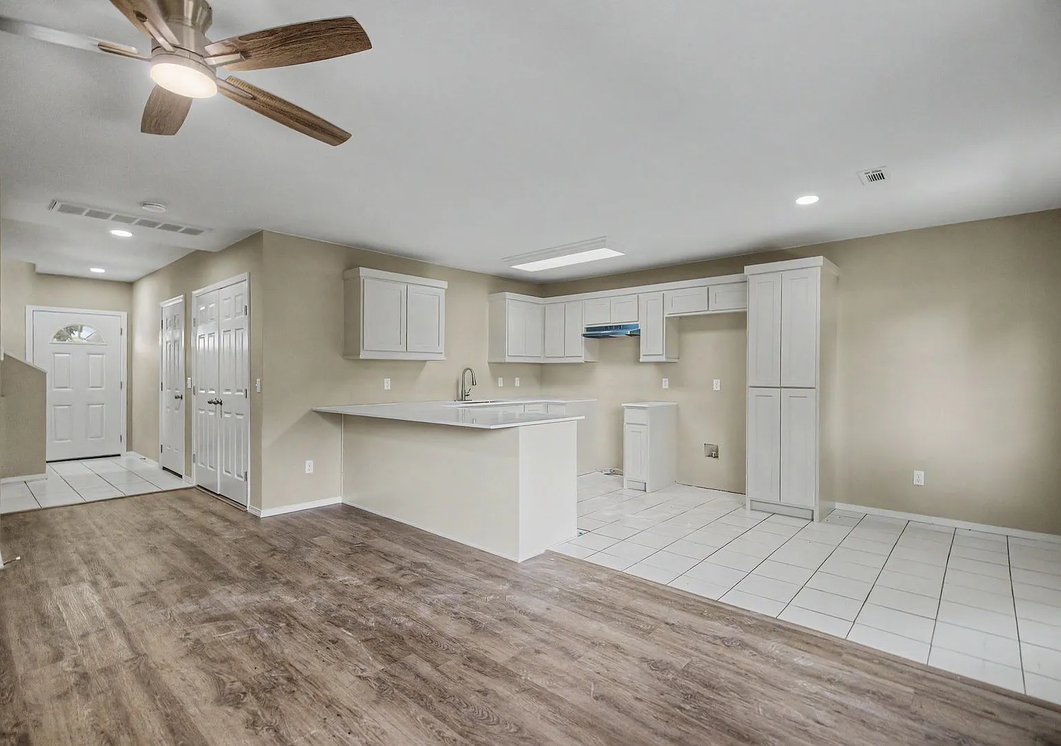 179 Plover Cove — Photo 3