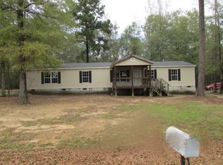 210 Pine Forest Dr, Sandersville, GA 31082
