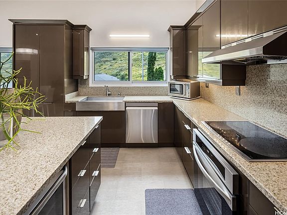4th image of 1398 Miloiki St