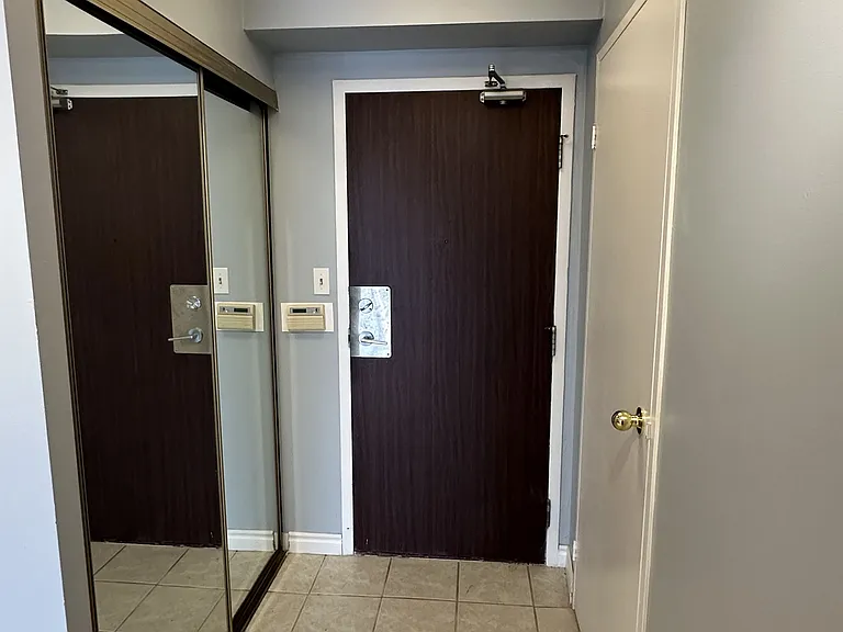 5765 Yonge St #910 — Photo 13