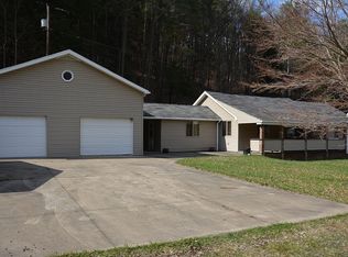 13647 Route 555, Benezette, PA 15821