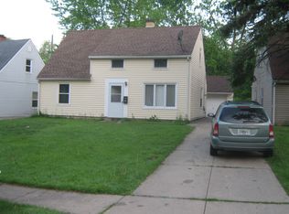 4268 Cricket Ln, Warrensville Heights, OH 44128