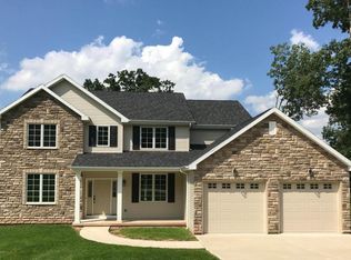 14 Jennifer Ln, Sugarloaf, PA 18249