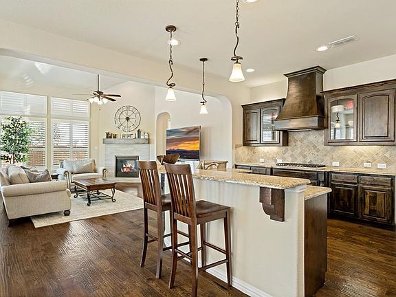 2nd image of 6012 Mickelson Way