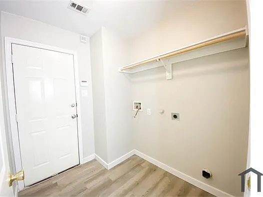 2708 Clemson Cir #B — Photo 11