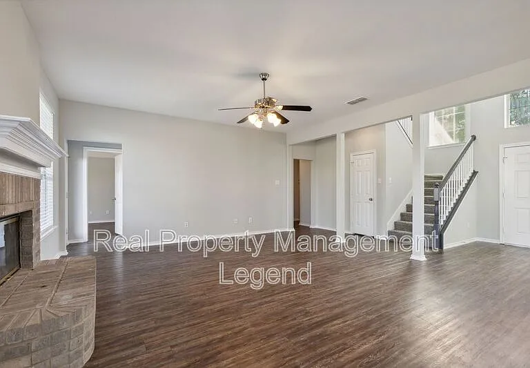 5100 Brookside Dr — Photo 8
