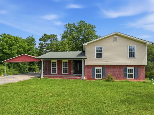 420 Henson Cir, Carrollton, GA 30117