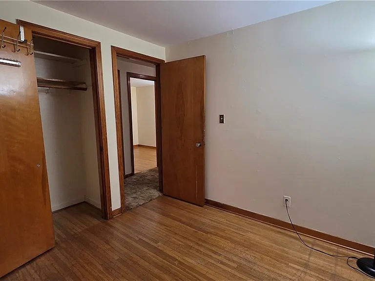 419 Cherokee Dr — Photo 17