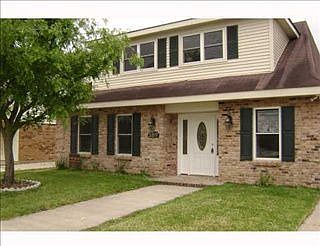 1st image of 2817 Bradbury St