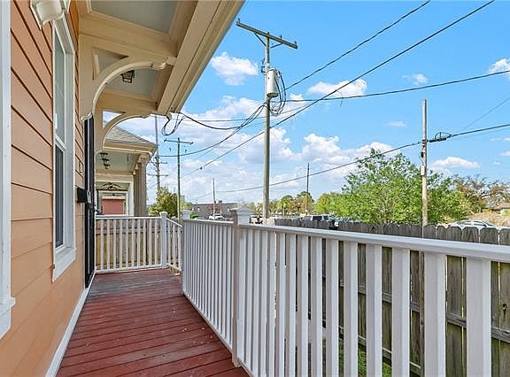 3rd image of 3220 Conti St
