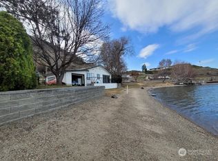 33524 Highway 97, Oroville, WA 98844