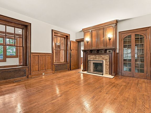 5th image of 6109 5th Ave APT 2