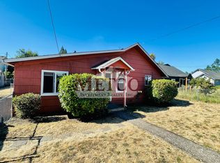 2685 G St, Springfield, OR 97477