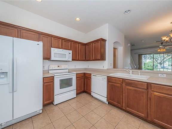 5th image of 5305 60th Ave N