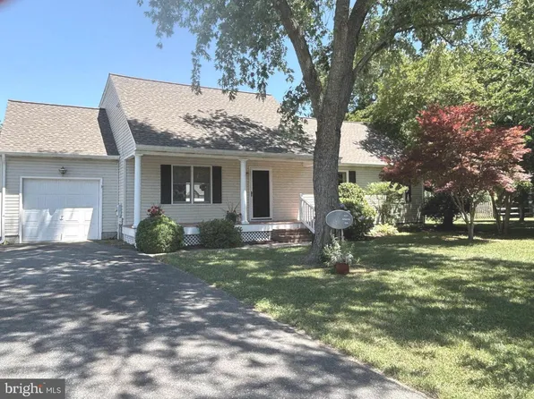 312 Spring Dr, Easton, MD 21601