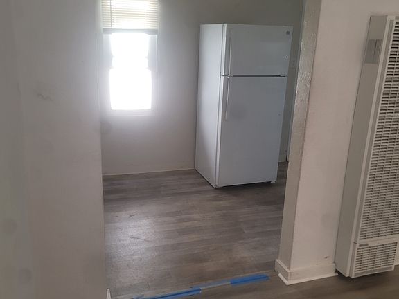 4th image of 1001 5th St #7